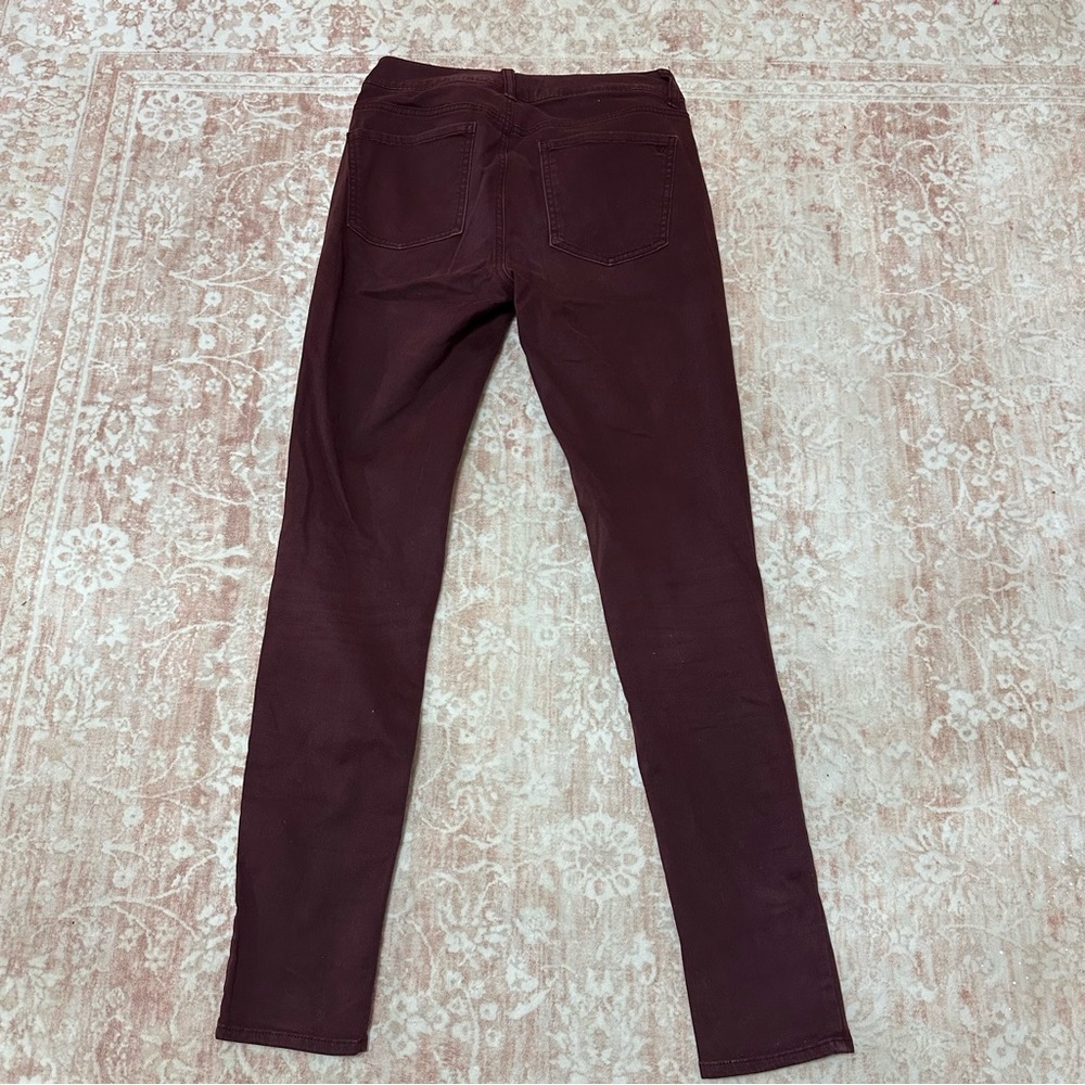 American Eagle Burgundy High Waisted Fitted Jeans - Picture 11 of 11